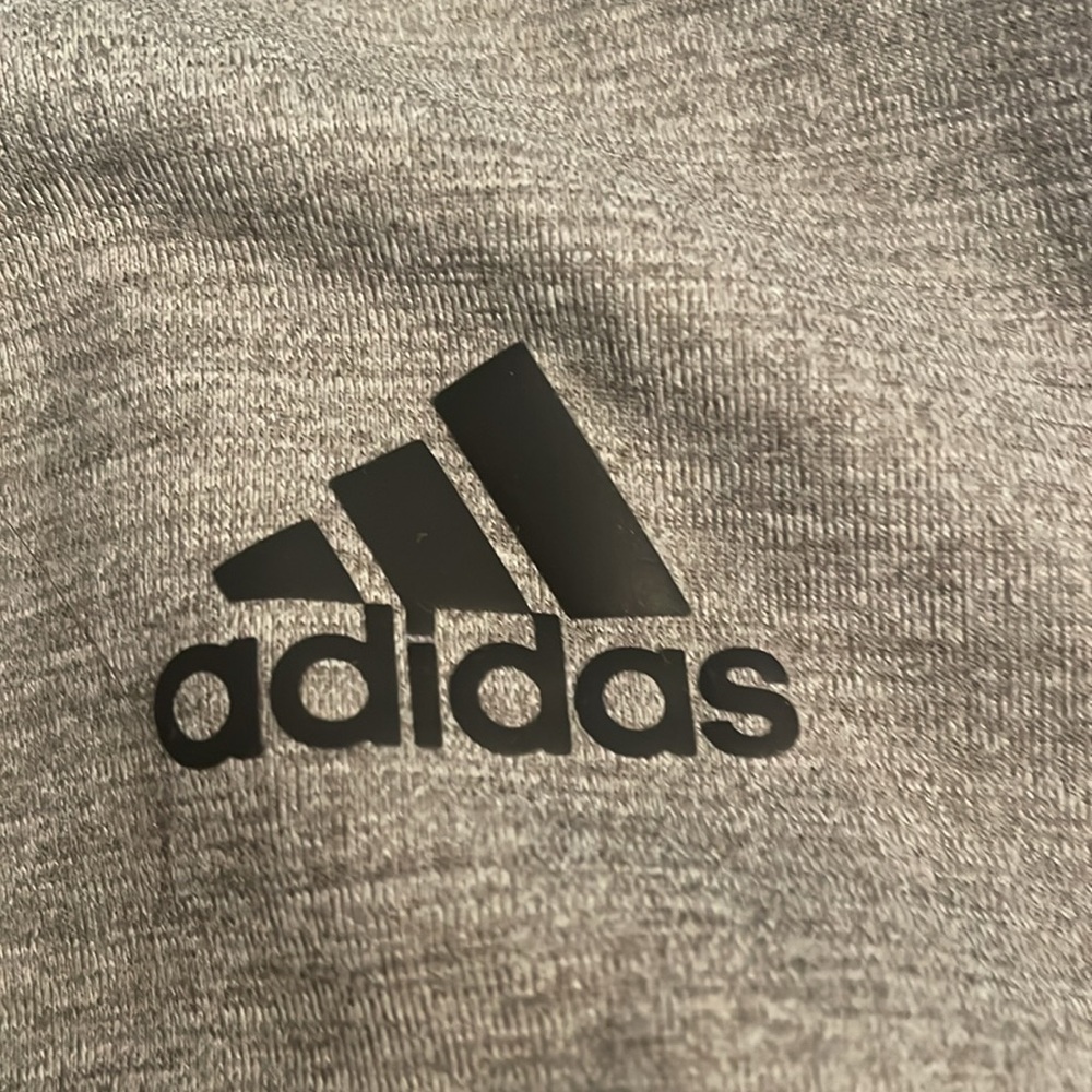 gray tank